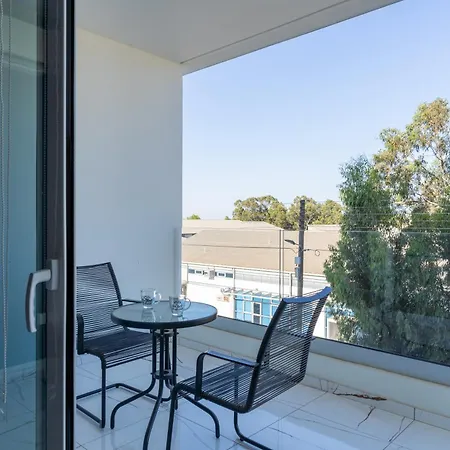 Aneto Spiti 2-br In Larnaca. Apartman *